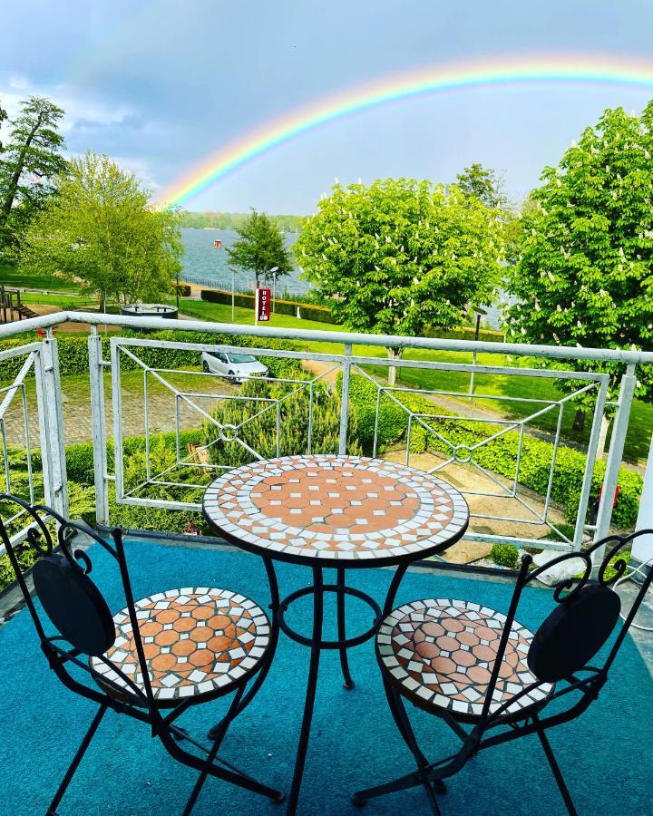 Altes Kasino Hotel Am See Neuruppin Bagian luar foto